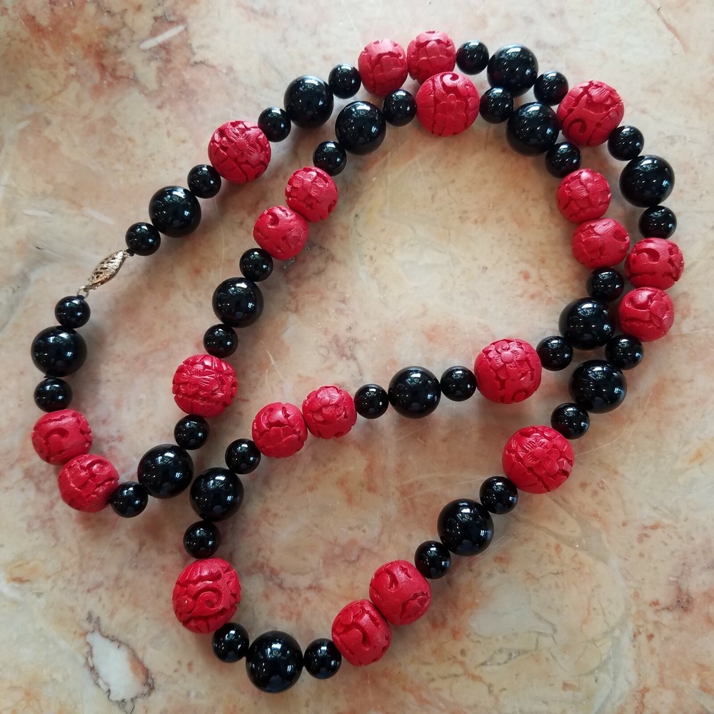 Chinese Export Cinnabar Onyx 14k Gold 585 Necklace 28" Estate Vintage